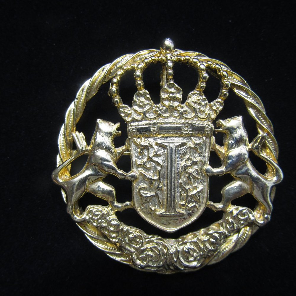 Ivana Heraldic Gold tone Brooch